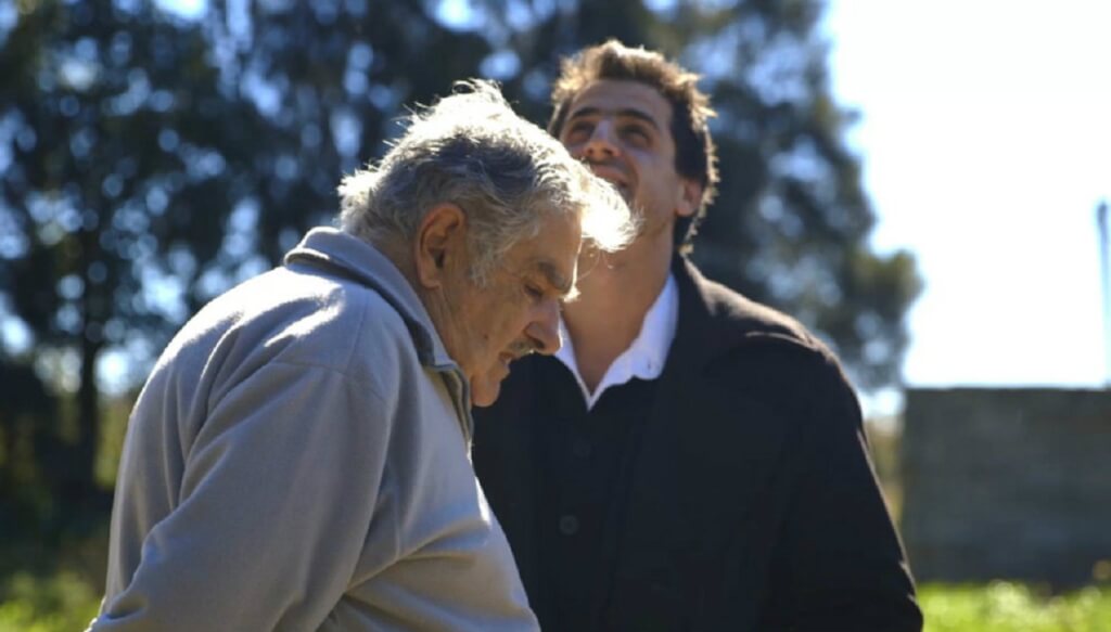 Mujica en ingenioso y satírico falso documental