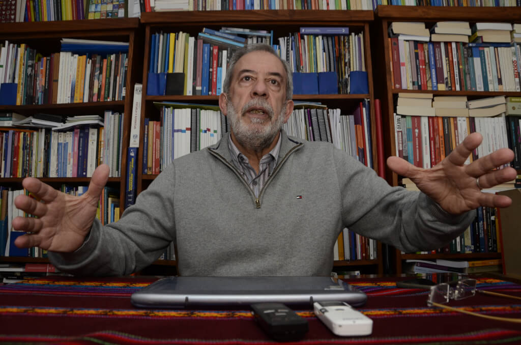 Ernesto Rodríguez, sociólogo  «La reforma de Rama era la propuesta más estatista que había»