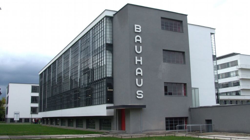 Bauhaus, cien años después por Nelson Di Maggio