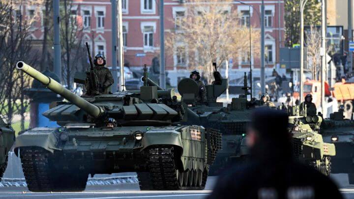 Ucrania, de victoria rápida a agónico conflicto  por   Ernesto Kreimerman