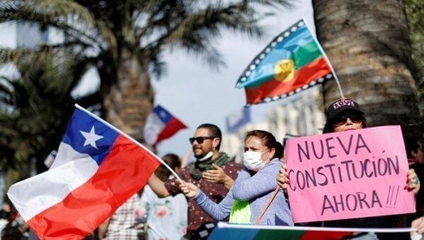 Chile, donde la derecha se opone a una Constitución  por Ruben Montedonico