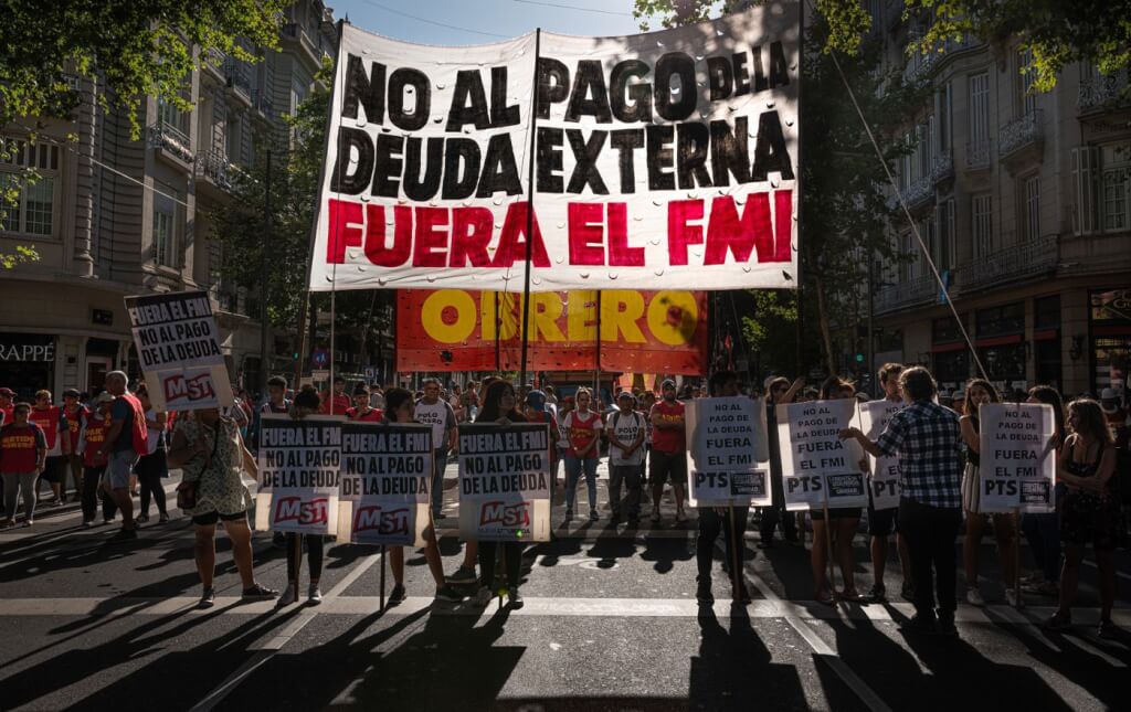FMI y Argentina  por Ruben H. Díaz