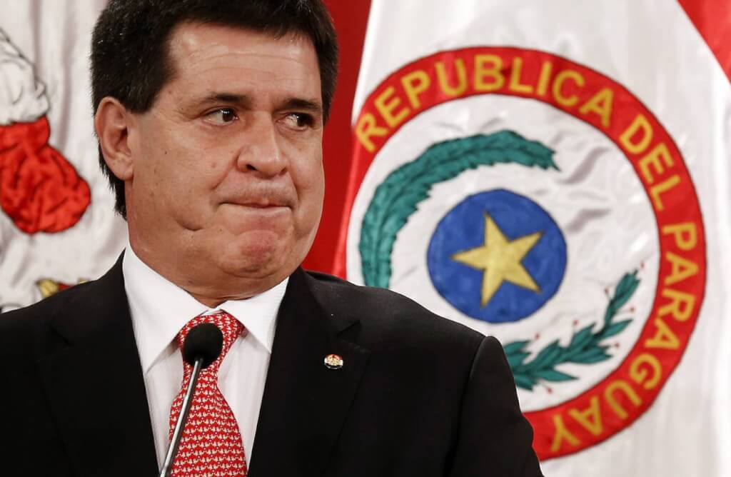 “Ahijado” de extraditable, presidente de Paraguay  por Ruben Montedonico