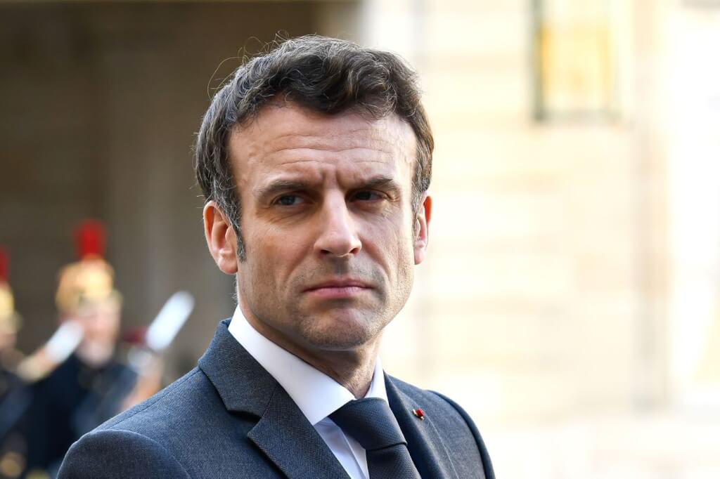 Macron, un ganador coyuntural  por Ruben Montedonico